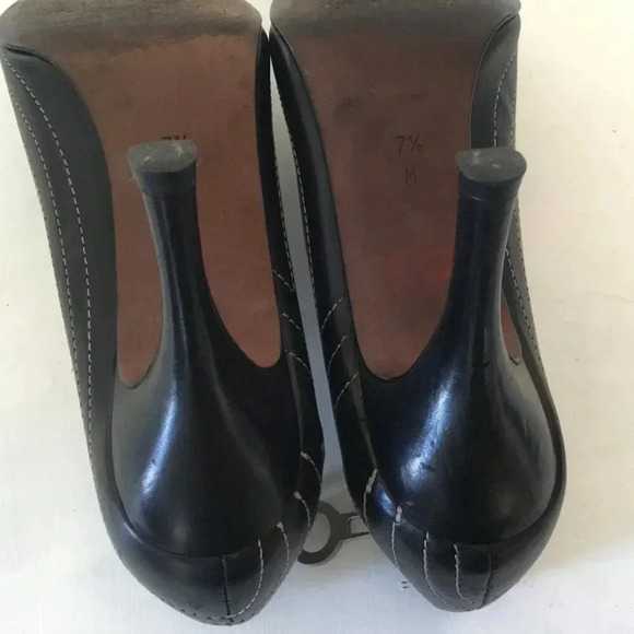 Couture Donald J Pliner Della Black  Leather Zippered Heel SZ  7.5 M - Picture 12 of 14